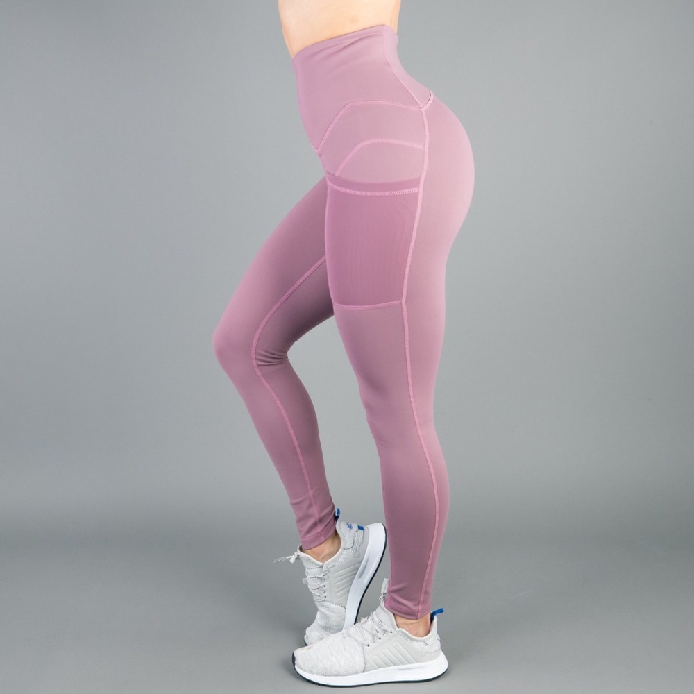 Buffbunny Athena Leggings in Mauvelous, size M NWT